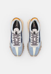 New Balance Matalavartiset tennarit - light blue
