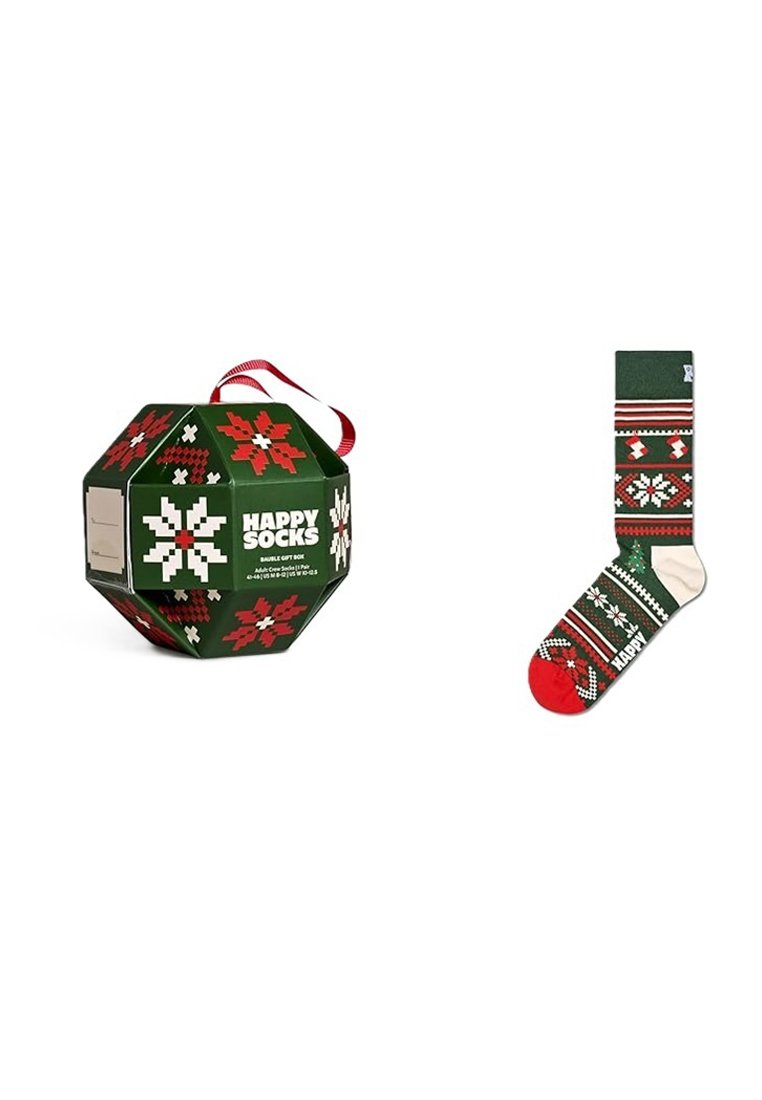 Scatola esagonale verde con motivo di fiocchi di neve rossi e bianchi, dotata di manico a nastro; accanto, una calza a motivo verde e rosso.