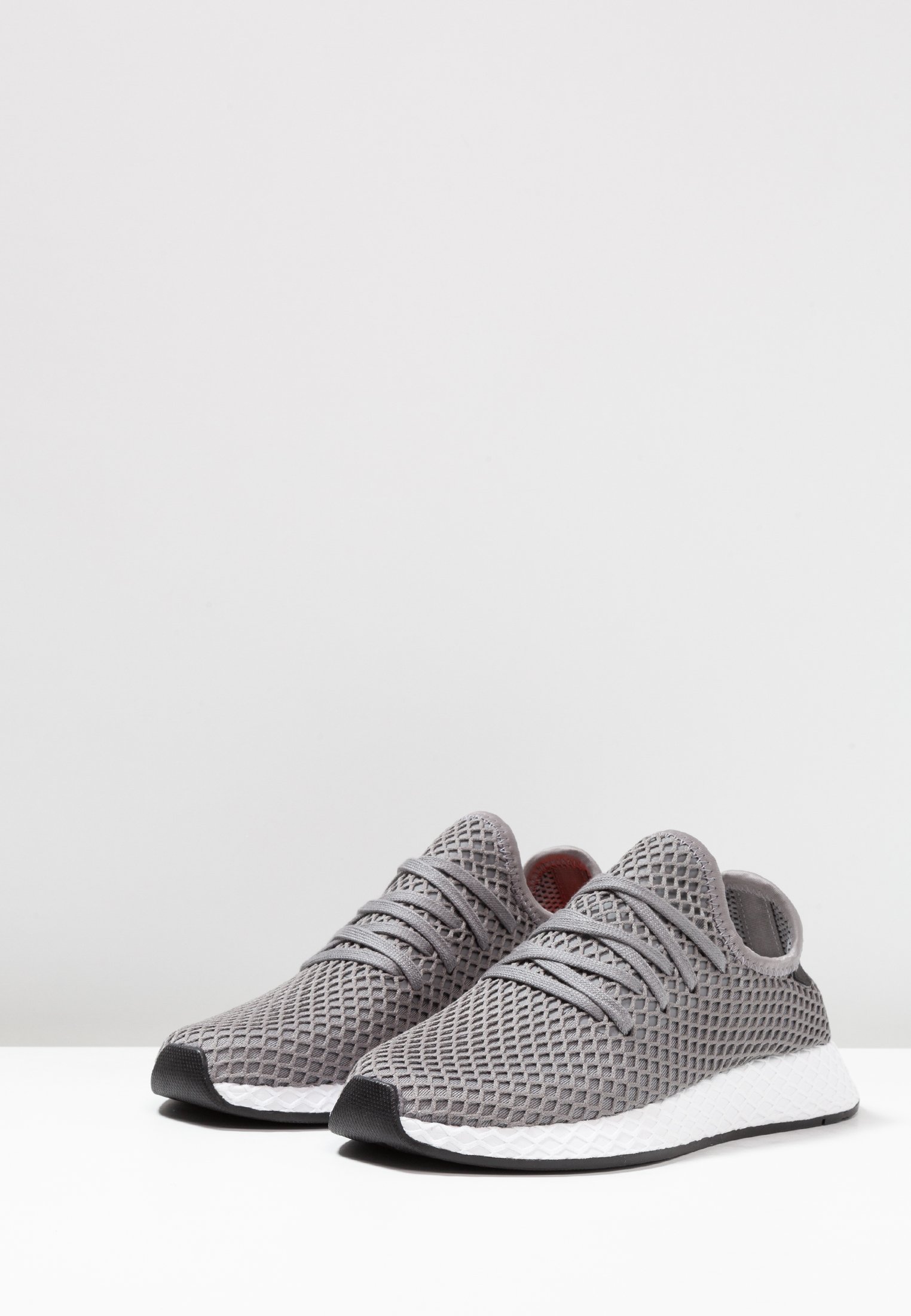 deerupt runner grise
