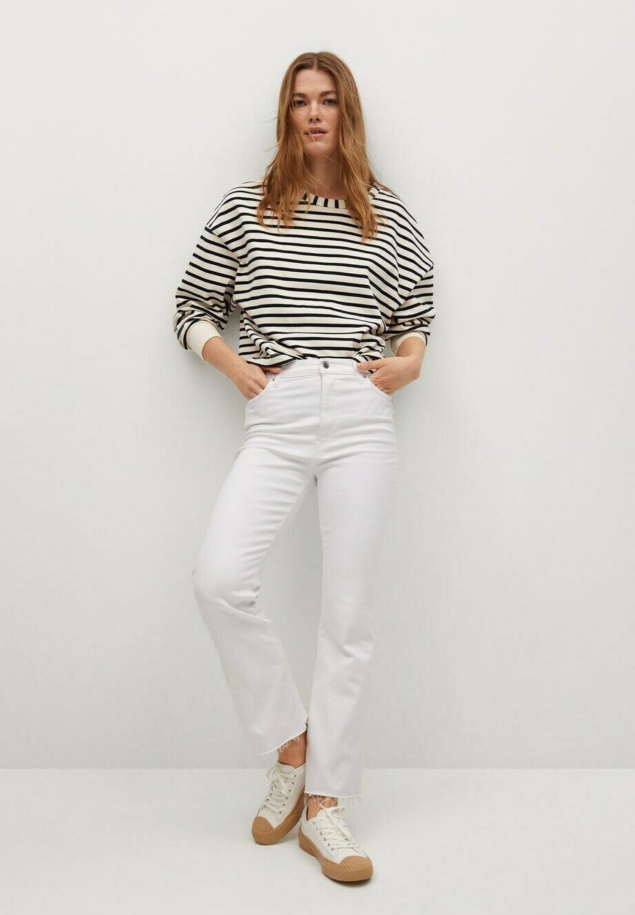 Mango SIENNA - Vaqueros a campana - wit/blanco - Zalando.es