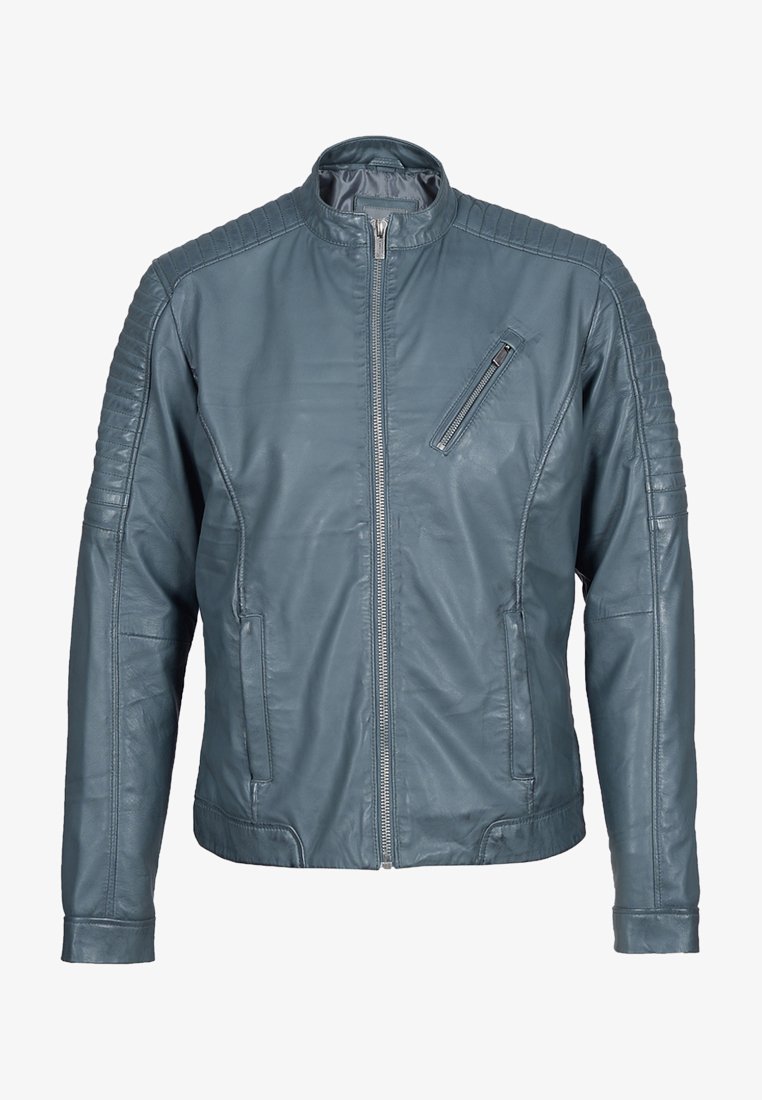 Blå läderjacka med ståkrage, ribbade axeldetaljer, framtill dragkedja och ficka på bröstet med dragkedja. Slät yta.