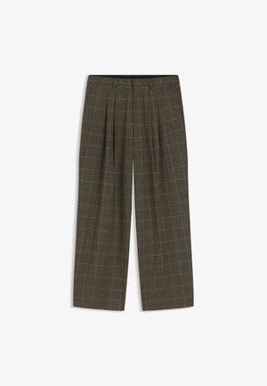 Bruine geruite broek met een wijde broekspijp ontwerp, voorzien van voorplooien en een soepele tailleband. Gemaakt van een genuanceerde stof.