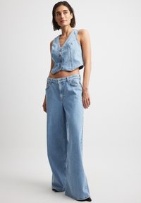 NA-KD Vesta - light blue