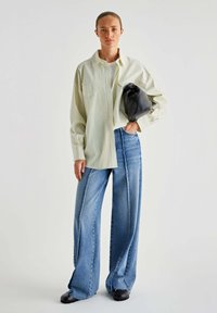 Scalpers STRIPES POCKET - Camicia - lime stripes