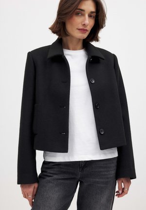 SHARP SHOULDER - Kerge jope - black
