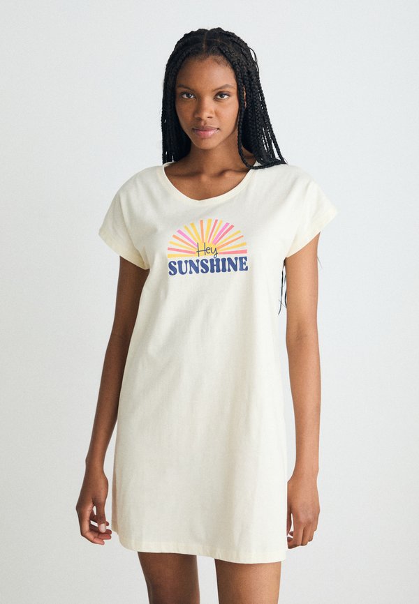 VIVANCE DREAMS BY LASCANA VD MOON SMILE BIGSHIRT - Nightie - creme