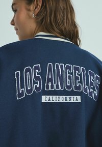 Next VARSITY - Pižamos viršutinė dalis - navy blue