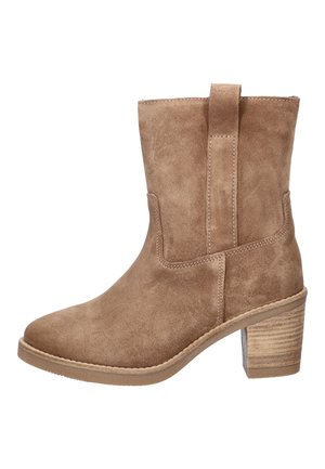 Enkellaarsjes met plateauzool - bruin