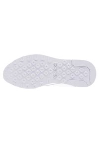 Reebok ROYAL GLIDE LX HERITAGE SNEAKER - Zapatillas - white