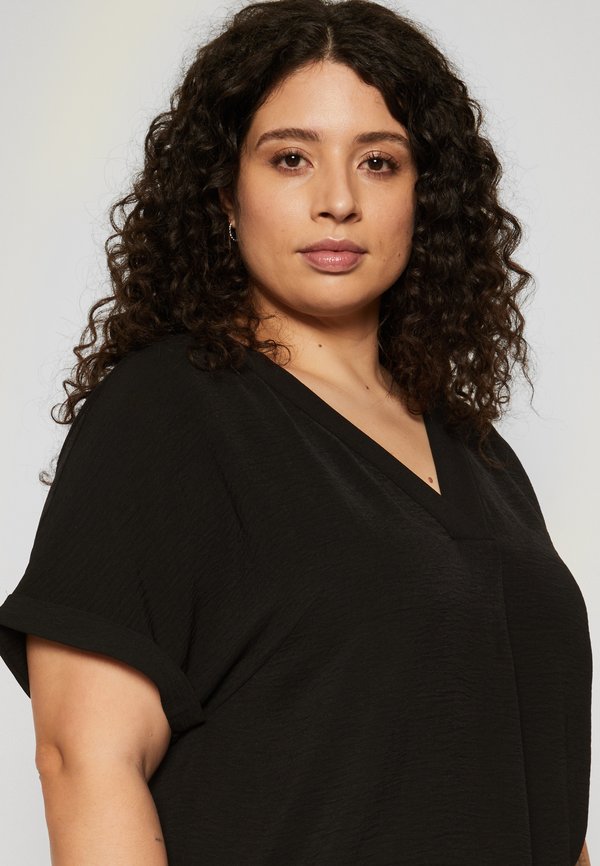 VMALVA V NECK - Basic T-shirt2