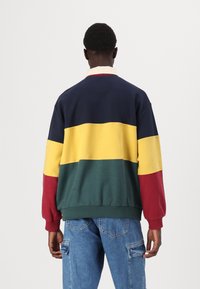 GANT 75TH ANNIVERSARY CAPSULE - SWEAT COLOR BLOCK HEAVY RUGGER - Sweatshirt - evening blue