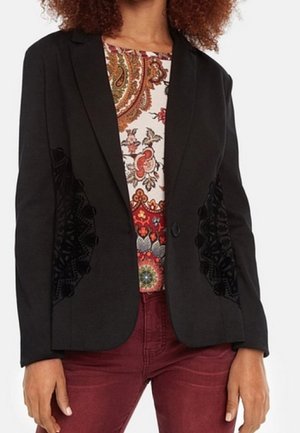 Blazer - black