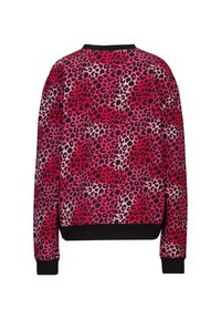 Fleece sweatshirt met roze en zwarte luipaardprint, geribde zwarte mouwen en tailleband. Ronde halslijn, relaxte pasvorm, zachte textuur.