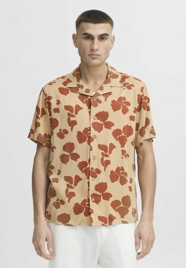 SDPACHA - Shirt - curds whey