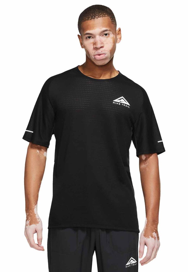 Nike Performance - SOLAR CHASE  - Sports T-shirts - black/white, Forstør