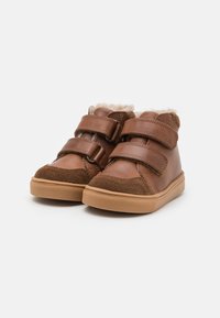 Petit Nord Copenhagen TOASTY UNISEX - Sko med borrelås - hazelnut