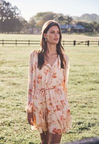 Forever New HEATHER MINI Vestito casual pink/fuxia