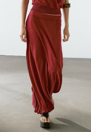 Massimo Dutti, Jupe longue - red