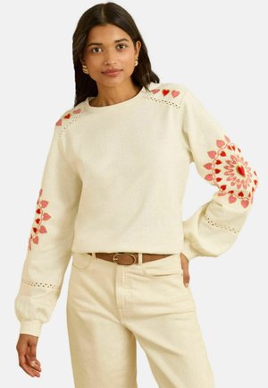 REGULAR FIT - EMBROIDERED - Sweater - cream heart ric rac