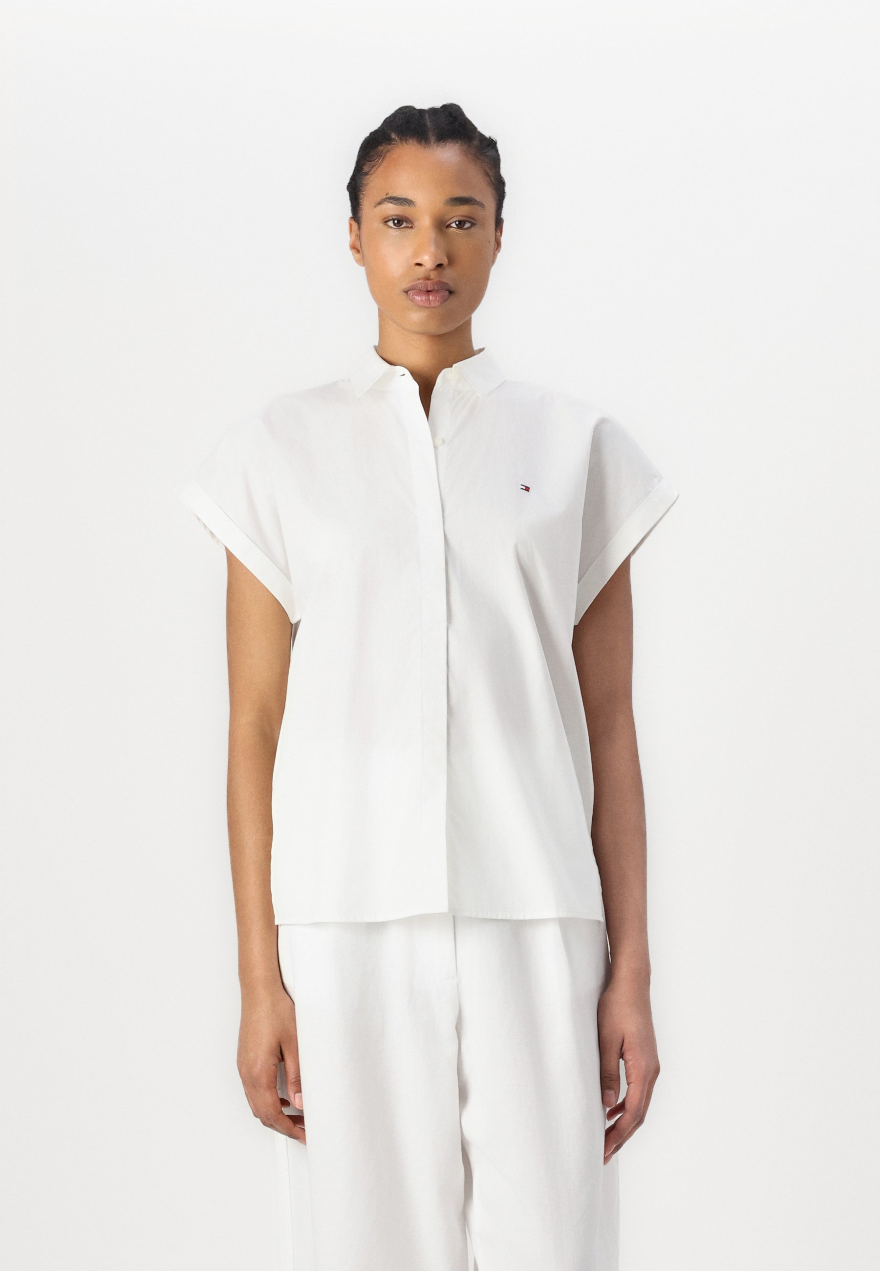 売れ筋商品|||トミー ヒルフィガー シャツ レディース トップス SLEEVELESS RELAXED SHIRT - Button-down blouse -  optic white Tommy Hilfiger SLEEVELESS RELAXED SHIRT - Button-down blouse