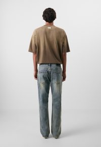 Don't Waste Culture KEONE UNISEX - Džíny Straight Fit - light pale