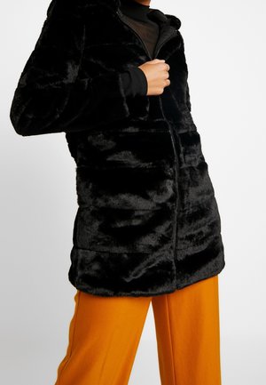 Wintermantel - black