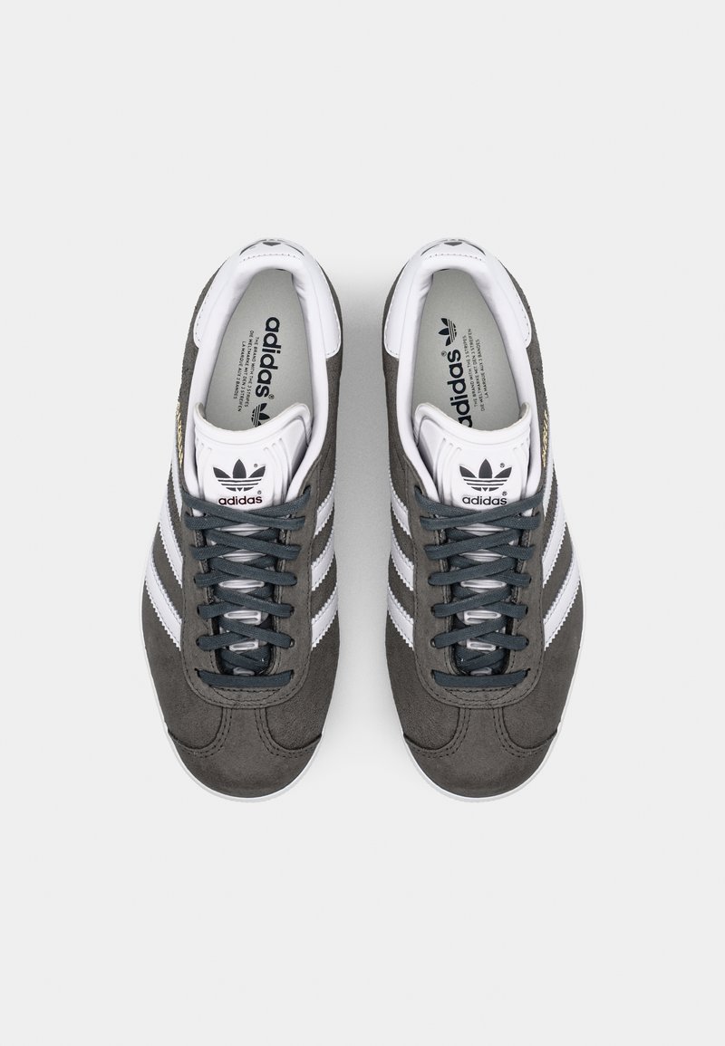 adidas gazelle silver green womens adidas Gazelle Shoes Grey 6