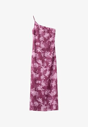 Robe maxi violette à une épaule avec une fine bretelle et un motif floral rose clair sur tout le tissu.