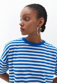 OXXO Camiseta estampada - blue stripe