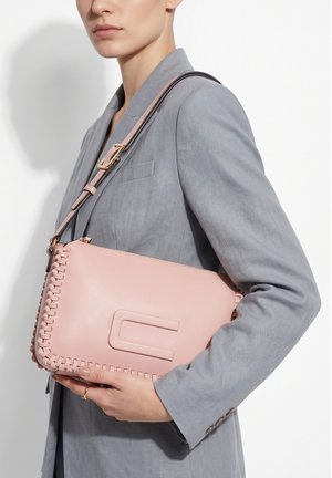 Custo Barcelona, CUSTO BARCELONA CROSSBODY BAG - Schoudertas - nude