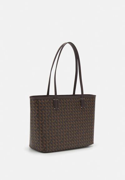 Tory Burch SMALL BASKETWEAVE TOTE SET - Käsilaukku - walnut