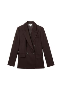 Blazer marrón de doble pecho hecho de una tela suave, con solapas de pico, dos bolsillos frontales y acentos de botones negros.