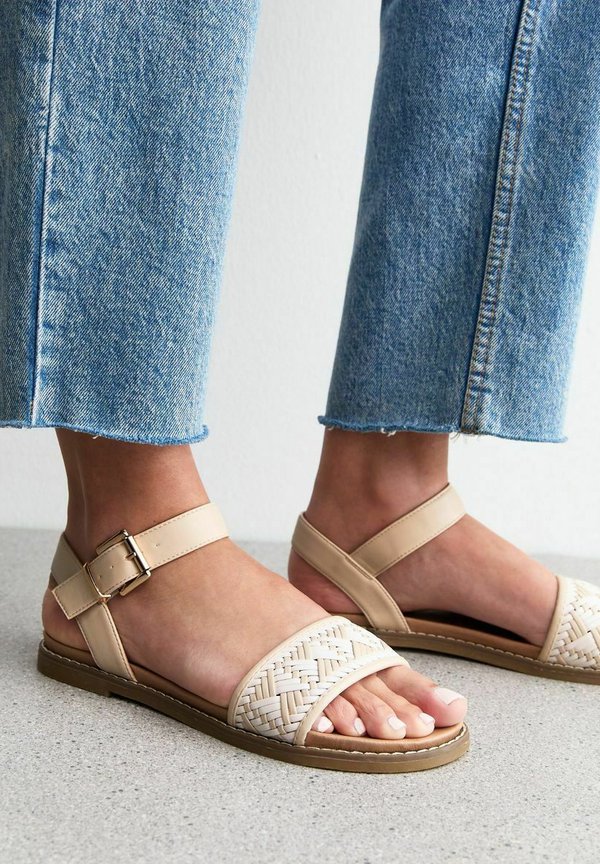 STRAP - Riemensandalette