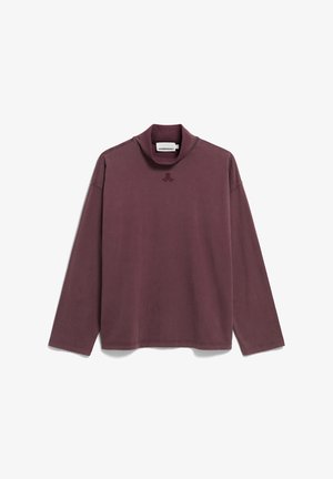 Langärmliger, dunkelmauvefarbener Pullover mit lockerem Stehkragen und kleinem gesticktem Logo unter dem Kragen.