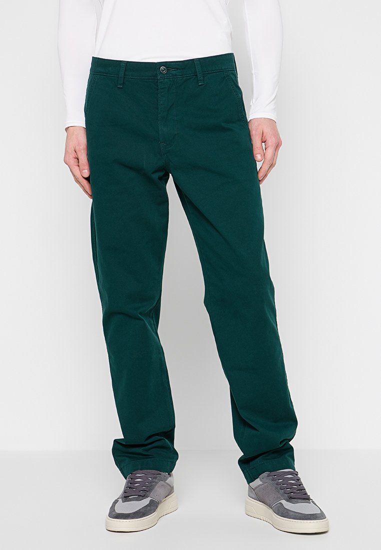 Levi’s® Chino donkergroen