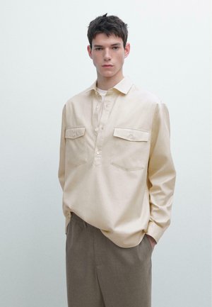 WITH POCKETS - Hemd - beige