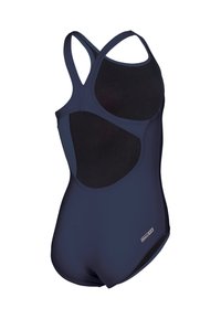 Marineblå swimsuit med et strømlinet design, der har racerback, udskårne sider og kontrasterende sorte paneler. Glat, strækbart materiale.