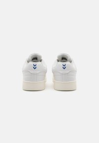 Hummel MATCH POINT MP - Sportcipő - bright white