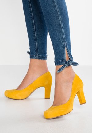 Escarpins à plateforme - yellow