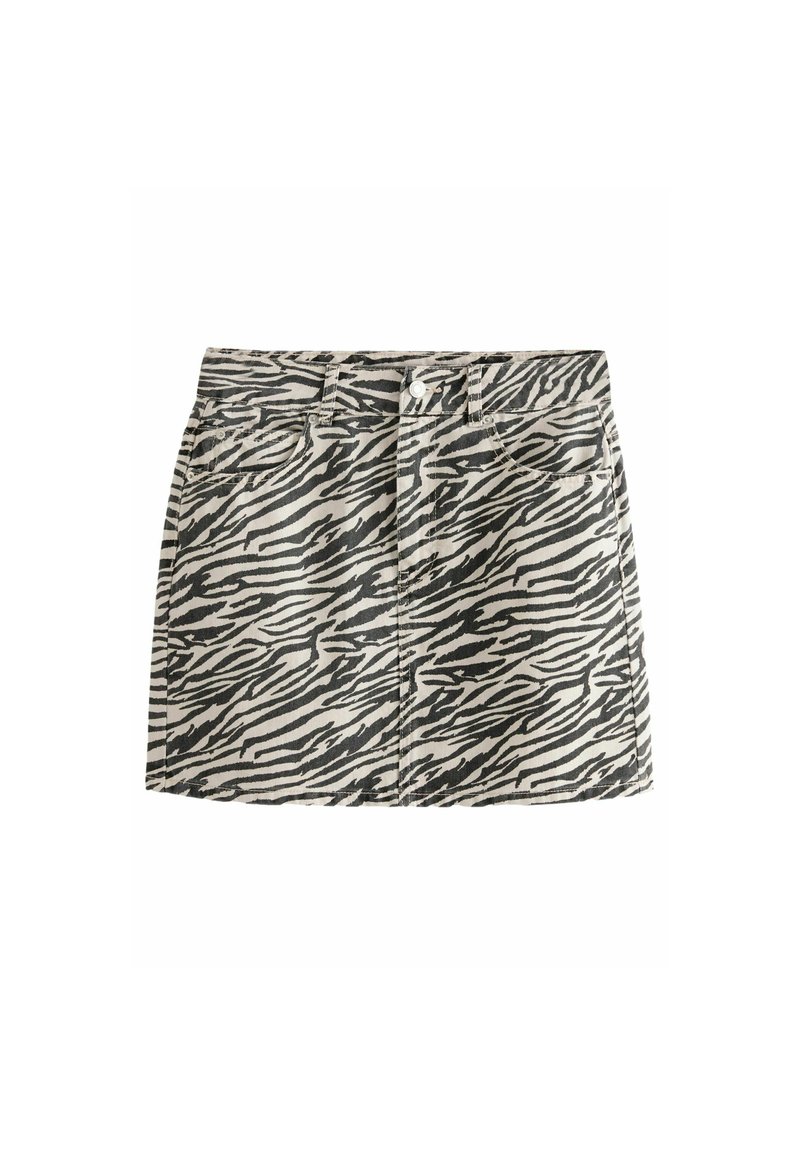 Jupe en denim à motif zèbre en beige et noir, avec une coupe ajustée, des poches avant et un bouton de fermeture à la taille.