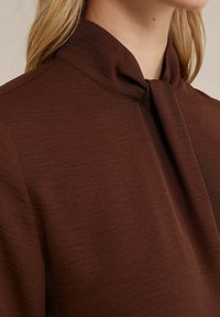 WE Fashion Camicetta - brown