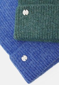 ONLY ONLBELLA LIFE BEANIE 2 PACK - Gorro - blue bonnet/silver pine