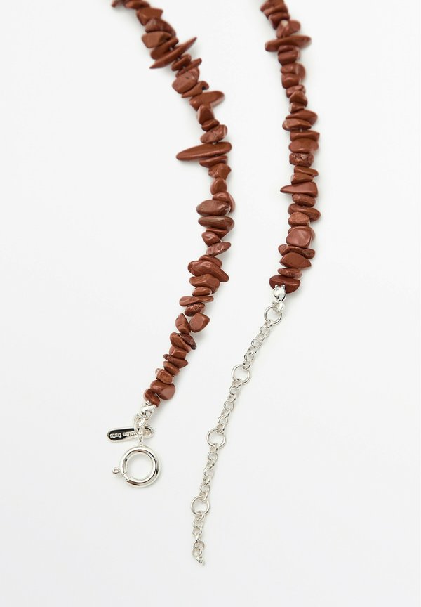 Necklace - mottled bordeaux3