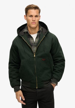 PLUS HOODED - Jas - jet set green