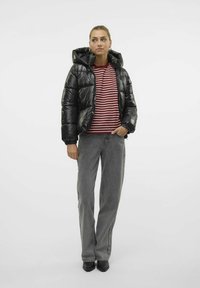 Vero Moda VMUPPSASHINY  - Winterjas - black
