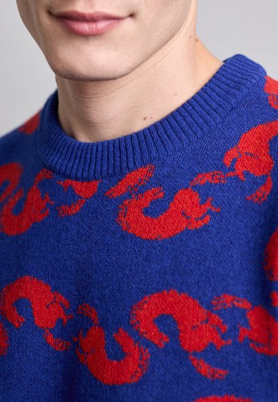 Henrik Vibskov SHRIMPY HORSE VEST UNISEX - Stickad tröja - blue/red