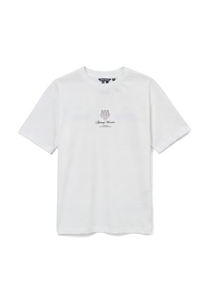 Camiseta blanca de manga corta con cuello redondo, con un pequeño logo negro en el centro y texto que dice "Antony Morato" y un emblema de escudo encima.