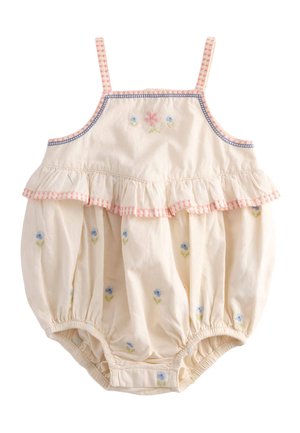 Pelele para bebé color crema con bordado floral en rosa y azul, volantes a cuadros rosa y tirantes finos.