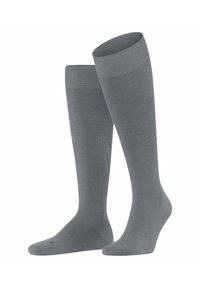 Knielange graue Socken aus geripptem Material mit glatter Textur; verfügen über einen breiten, einfarbigen Bund an der Oberseite.