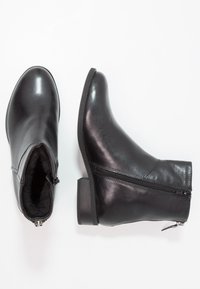 Vagabond Botines - black